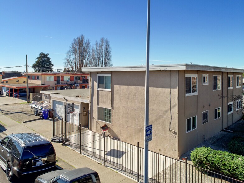 More Photos Of 501 S 30th St, Richmond Apartments For Sale