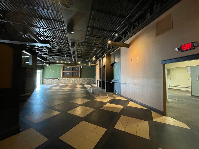 More Photos Of 1209-1279 Main St, Imperial General Retail For Lease