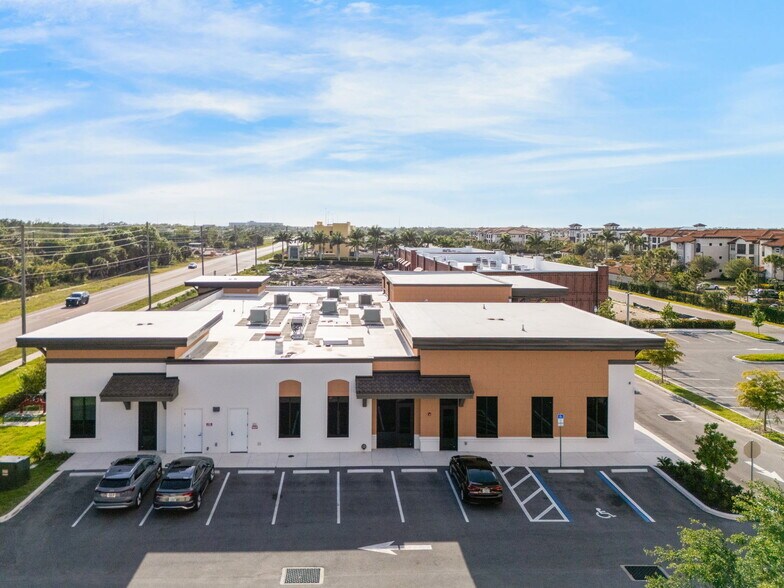 More Photos Of 409 Serano Way, Nokomis Office For Lease