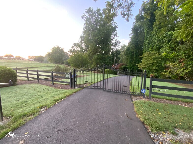 More Photos Of 611 Elliott Rd, Dawsonville Specialty For Sale