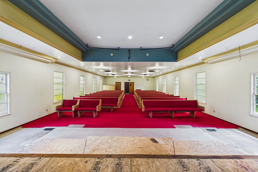 More Photos Of 555 Bayside Rd, Arcata Religious Facility For Sale