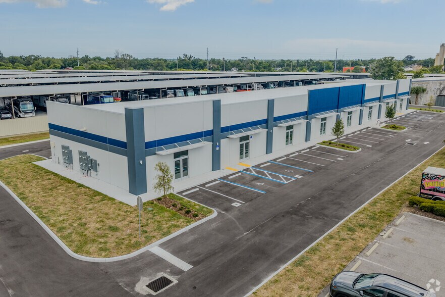 More Photos Of 9310 Ulmerton Rd, Largo Light Manufacturing For Sale