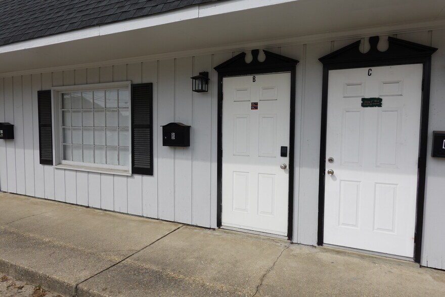 More Photos Of 1806 Hayward Ave, Chesapeake Loft Creative Space For Lease