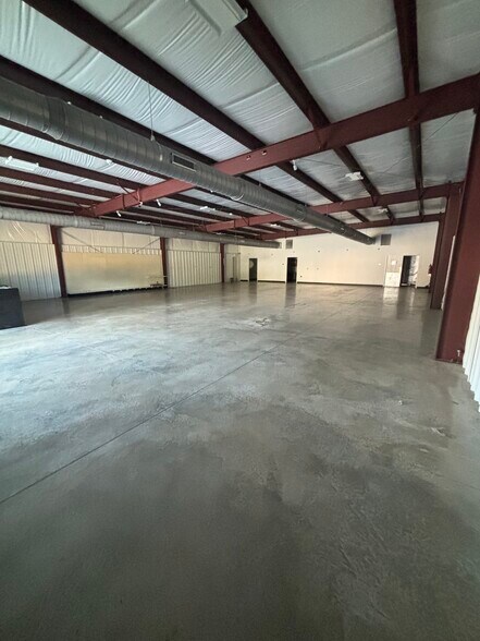 More Photos Of 711 Main St, Hornersville Freestanding For Sale