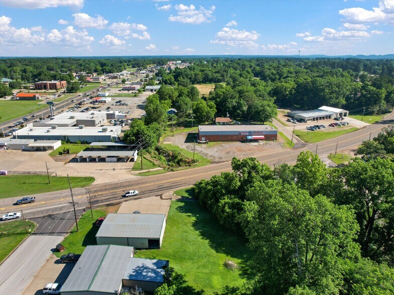 More Photos Of 300 State Highway 155 N, Gilmer Service For Sale