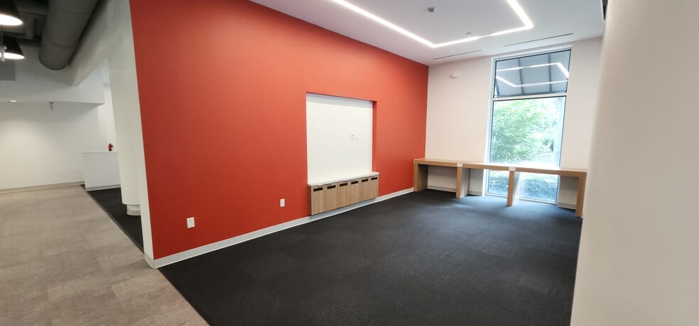 More Photos Of 805 Peachtree St NE, Atlanta Apartments For Lease