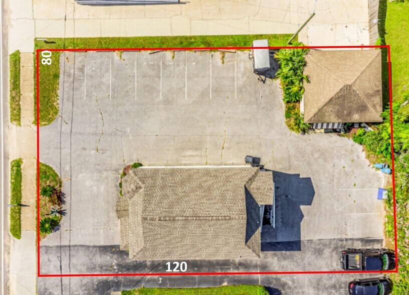 More Photos Of 1113 N 9th Ave, Pensacola Freestanding For Sale
