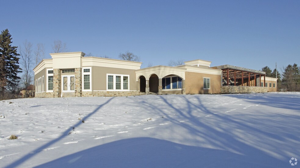 More Photos Of 8200-8218 N Teutonia Ave, Brown Deer Assisted Living For Sale