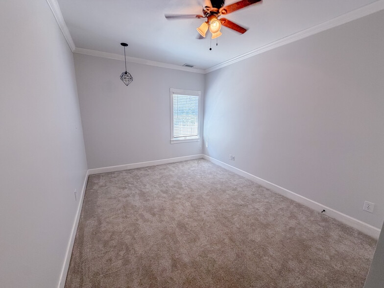 More Photos Of 2100 Gravel Springs Rd, Buford Medical For Sale