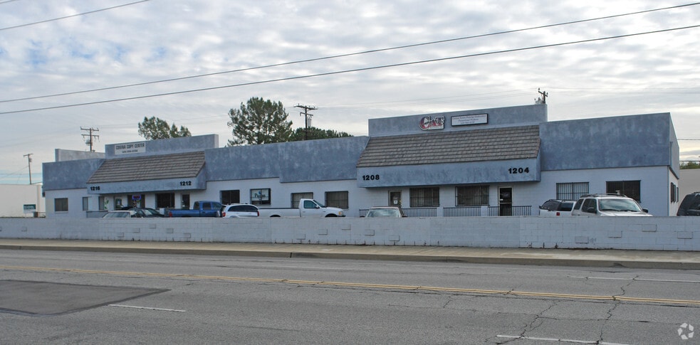 More Photos Of 1202-1220 E Cypress St, Covina Light Manufacturing For Lease