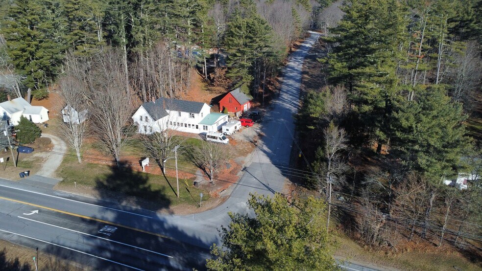 More Photos Of 1 Ridgewood Cir, Epsom Garden Center For Sale