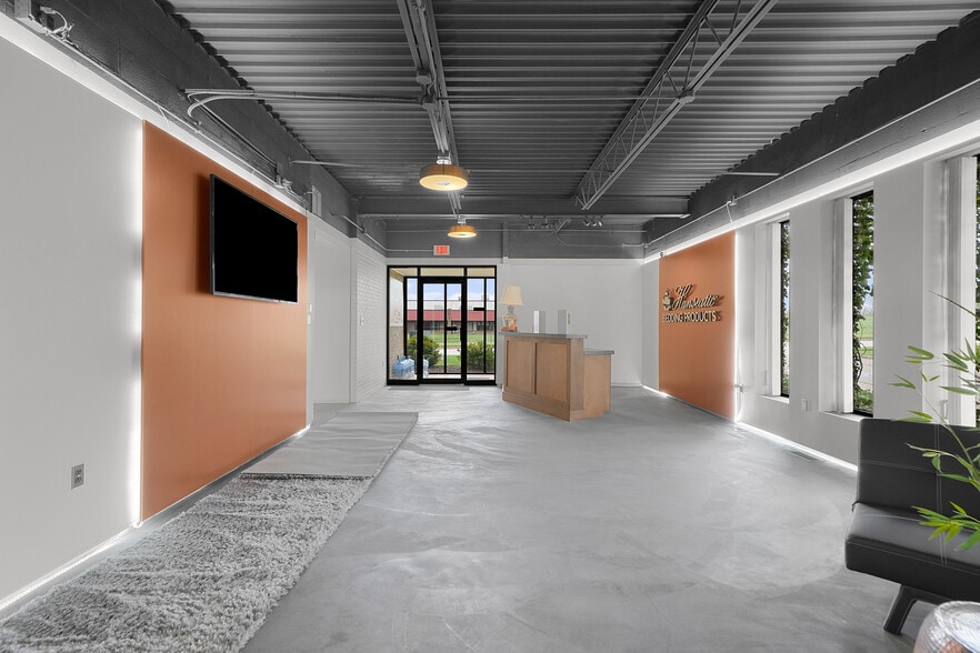 More Photos Of 4130 44th St SE, Grand Rapids Office For Sale