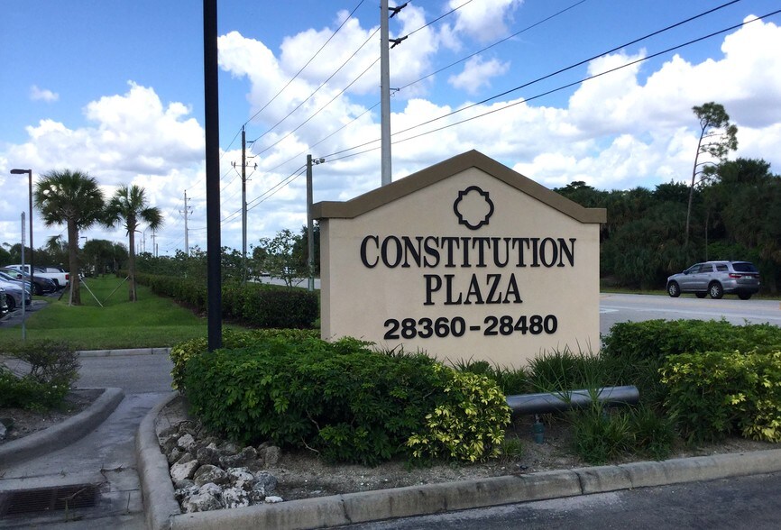 More Photos Of 28360 Old 41 Rd, Bonita Springs Showroom For Sale