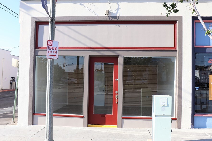 More Photos Of 108 S 10th St, Santa Paula Storefront Retail Residential For Lease