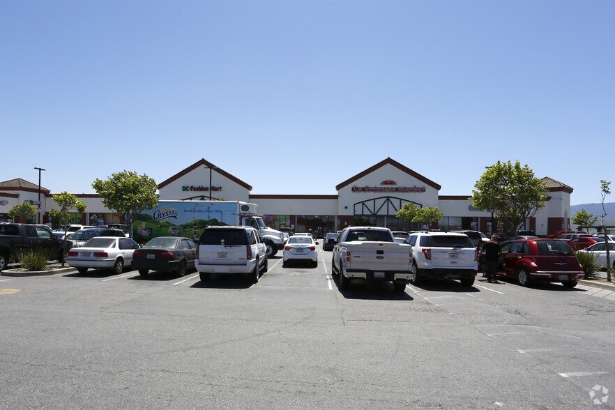 More Photos Of 636 Williams Rd, Salinas Restaurant For Lease