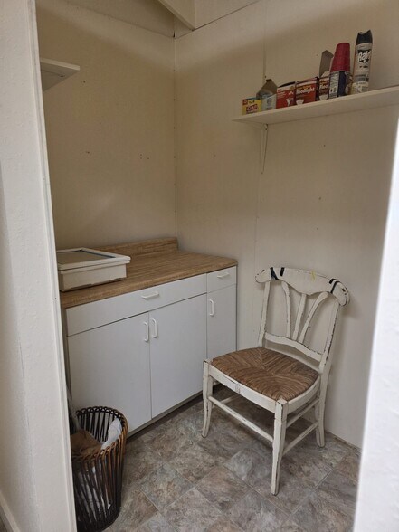 More Photos Of 94 N Hall St, LaBelle Office For Lease