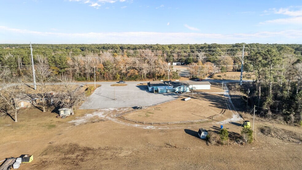 More Photos Of 2383 Hwy 58, Swansboro Restaurant For Sale