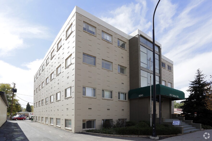 More Photos Of 1100 W Littleton Blvd, Littleton Loft Creative Space For Lease