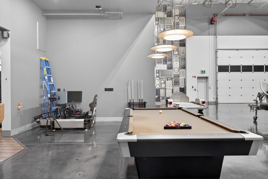More Photos Of 1750 120 Av NE, Calgary Warehouse For Sale