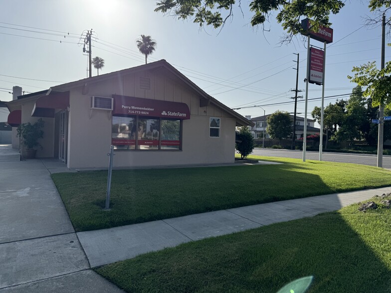 More Photos Of 1598 W Katella Ave, Anaheim Office For Sale