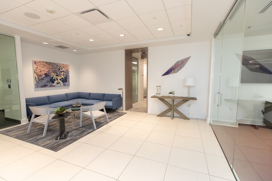 More Photos Of 451 Florida St & 450 Laurel St, Baton Rouge Unknown For Lease