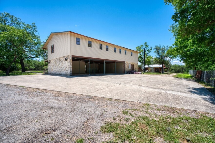 More Photos Of 5322 State Hwy 16 N, Bandera Hospitality For Sale