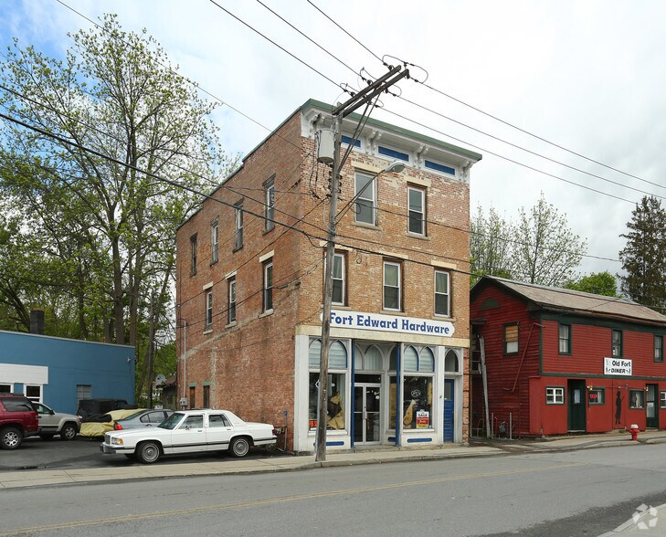 Primary Photo Of , Fort Edward General Retail For Sale