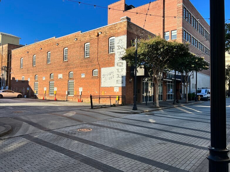 Primary Photo Of 115 N Brown St, Greenville Storefront Retail Office For Lease