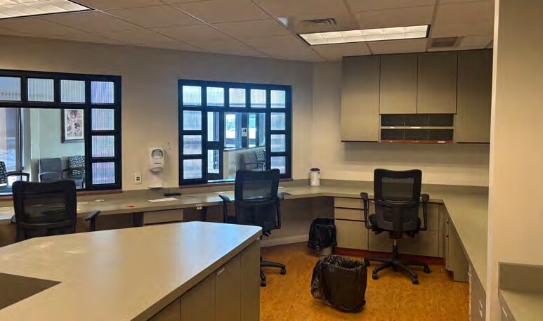 More Photos Of 2818 Linkhorne Dr, Lynchburg Medical For Lease