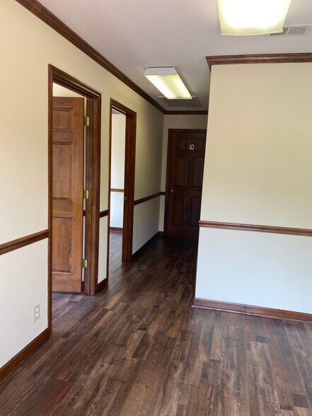 More Photos Of 606 N Main St, Goodlettsville Medical For Lease