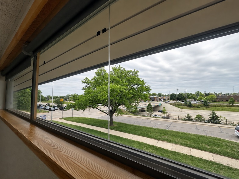 More Photos Of 33900 Schoolcraft Rd, Livonia Serviced Offices For Lease