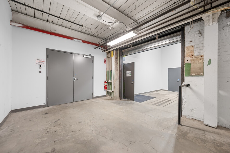 More Photos Of 28 Draper Ln, Canton Manufacturing For Lease