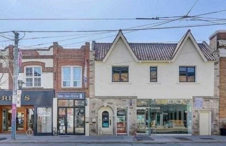 More Photos Of 715-717 Queen St E, Toronto Storefront Retail Office For Lease