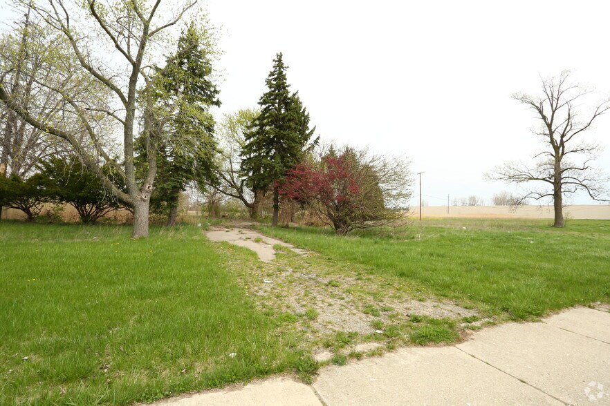 More Photos Of Northline Rd, Taylor Land For Sale