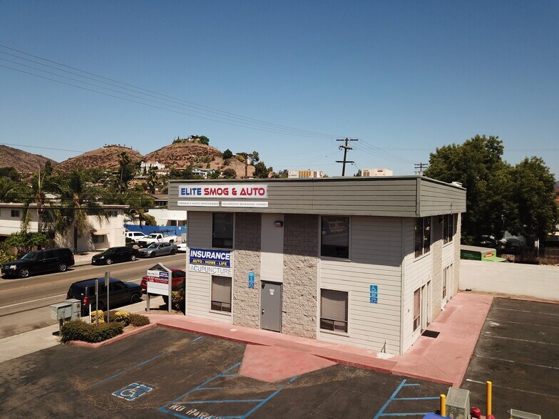 More Photos Of 1027 Greenfield Dr, El Cajon Light Manufacturing For Lease
