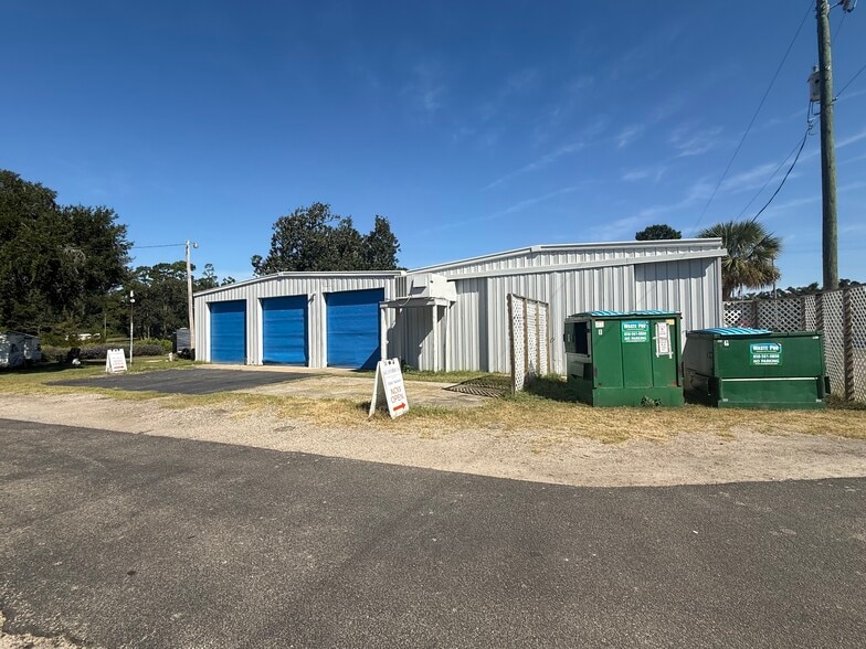 More Photos Of 6401 W Tennessee St, Tallahassee Warehouse For Lease