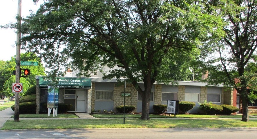 More Photos Of 18940 Schoolcraft, Detroit Medical For Lease