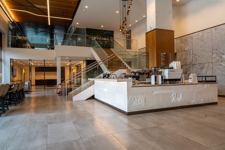 More Photos Of 1845 Woodall Rodgers Fwy, Dallas Office For Lease