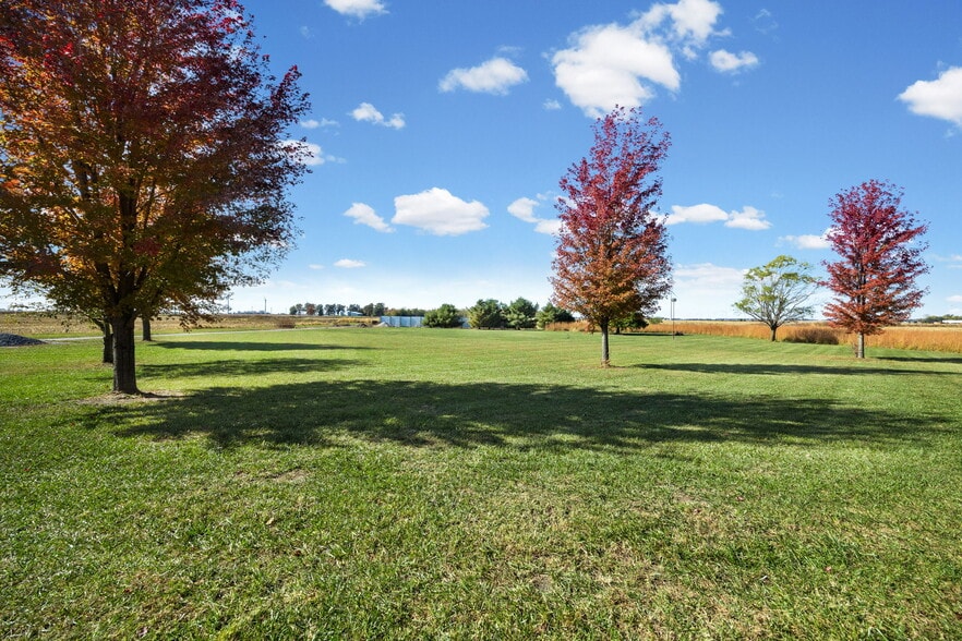More Photos Of 8796 S US Highway 231, Brookston Specialty For Sale