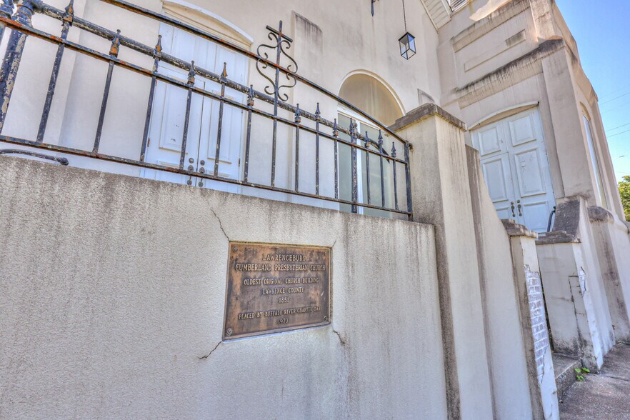 More Photos Of 228 S Military Ave, Lawrenceburg Religious Facility For Sale