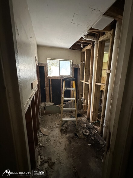 More Photos Of 345 Lanier St, Atlanta Apartments For Sale