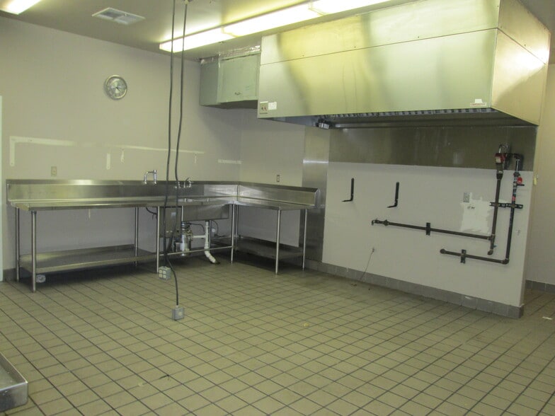 More Photos Of 6262 S Sheridan Rd, Tulsa Hospital For Sale