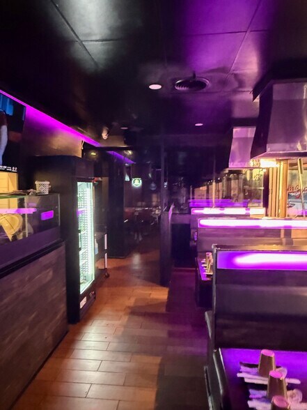 More Photos Of 4177 W 3rd St, Los Angeles Storefront Retail Office For Sale