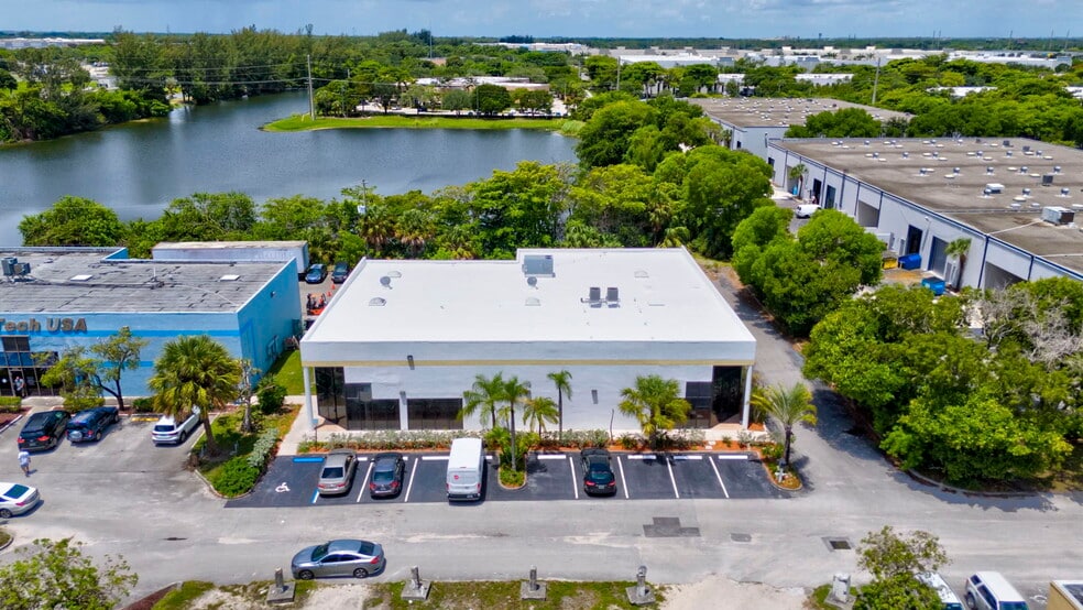 More Photos Of 2891 NW 22nd Ter, Pompano Beach Warehouse For Lease