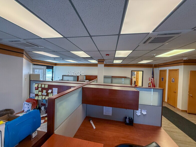 More Photos Of 323 W Galena Blvd, Aurora Office For Sale