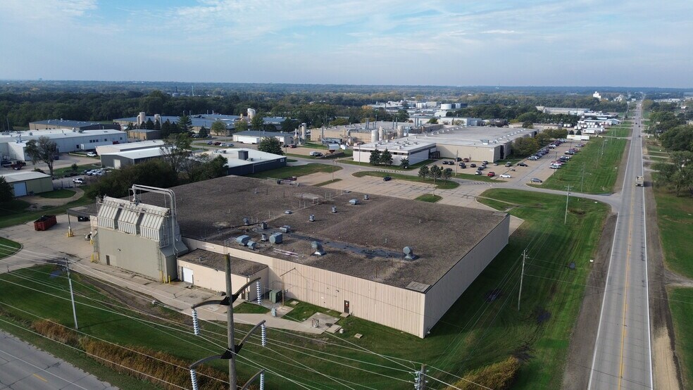 More Photos Of 2946 Janet dr, Waterloo Industrial For Sale