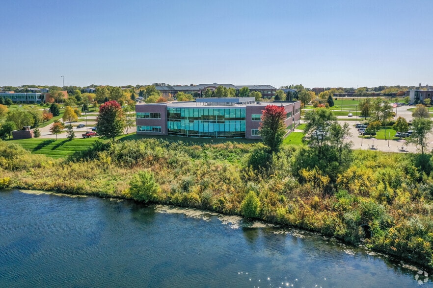 More Photos Of 6601 Westown Pky, West Des Moines Medical For Lease