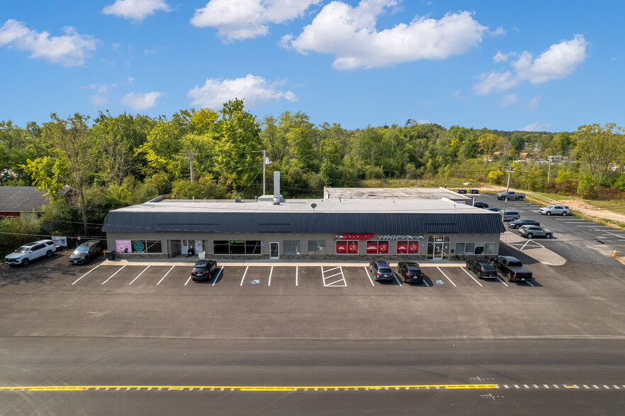 Primary Photo Of 2488 Grand Island Blvd, Grand Island Storefront Retail Office For Sale