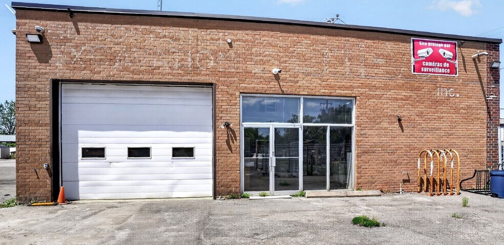 Primary Photo Of 1180 av. LaPlace, Laval Land For Lease