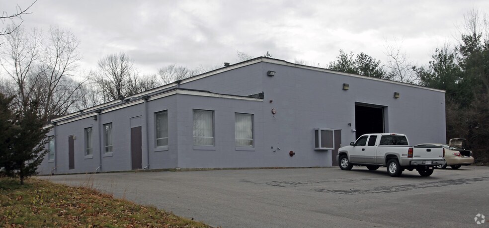 Primary Photo Of 3 Industrial Dr, Shrewsbury Warehouse For Lease